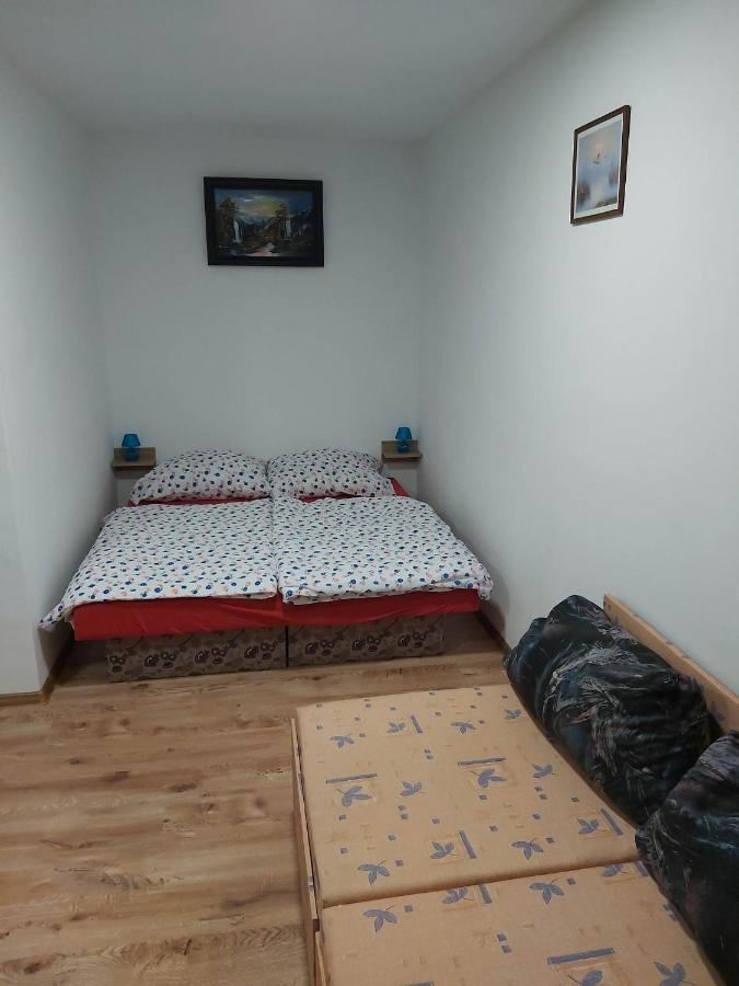 Bekivi Apartmany Dunaszerdahely Kültér fotó