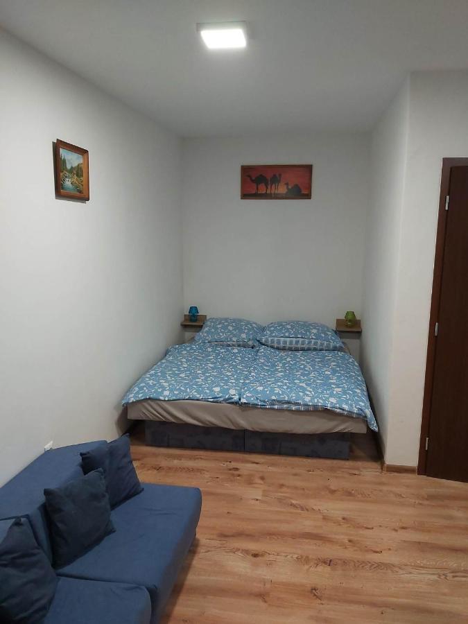 Bekivi Apartmany Dunaszerdahely Kültér fotó