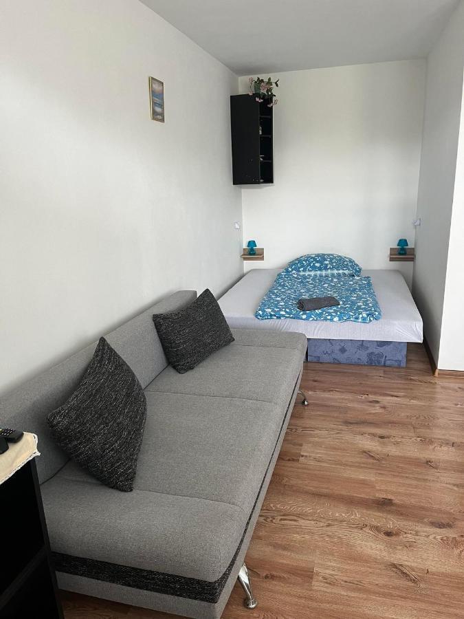 Bekivi Apartmany Dunaszerdahely Kültér fotó